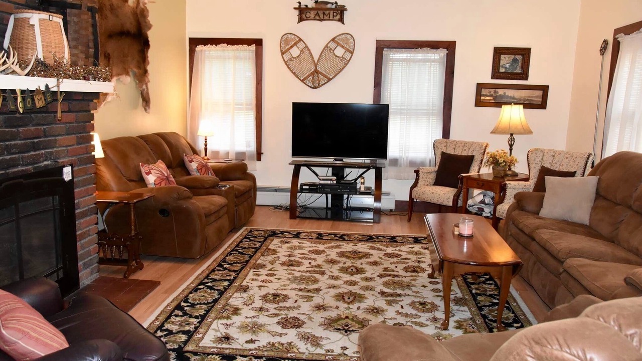 Photo of Livingroom in Caroga Lake