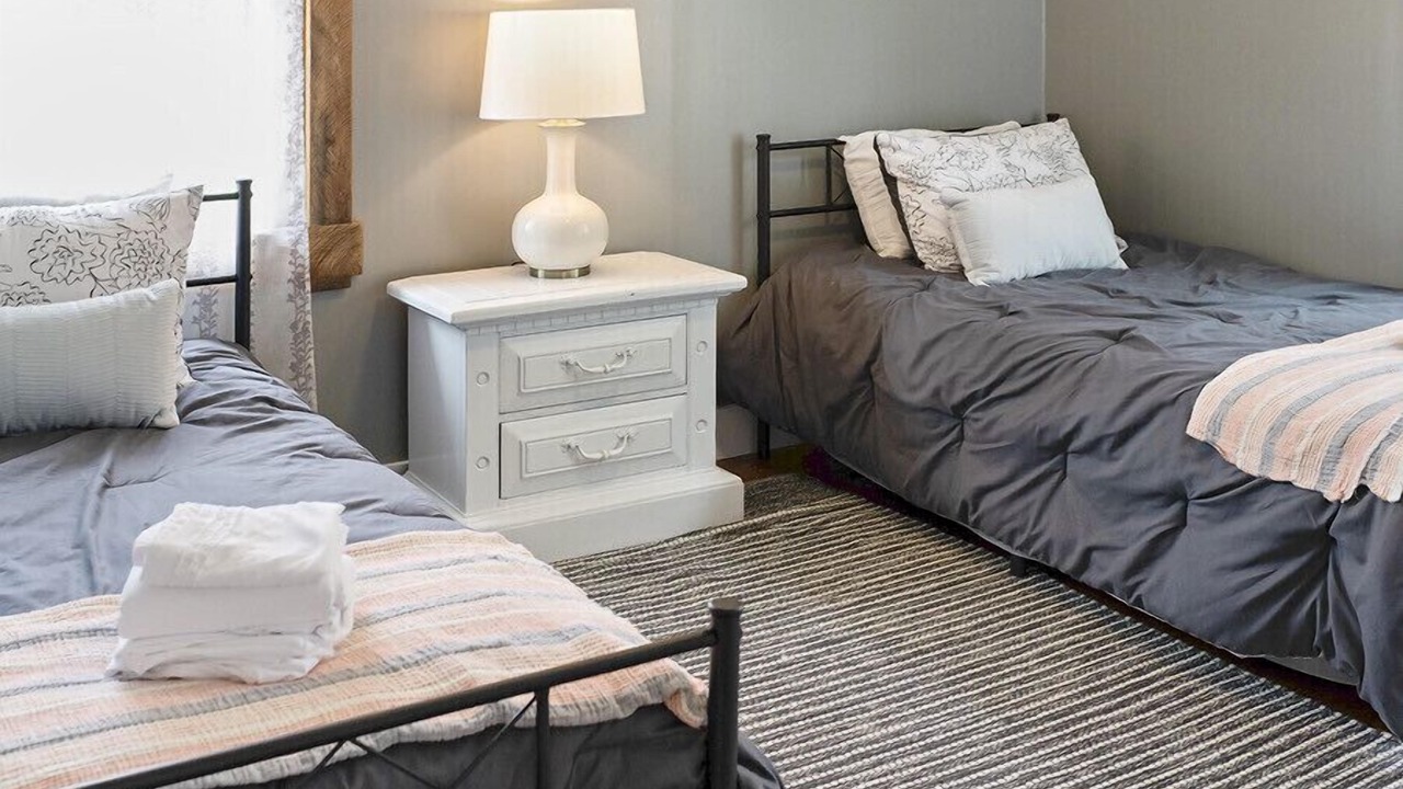 Photo of Bedroom in King