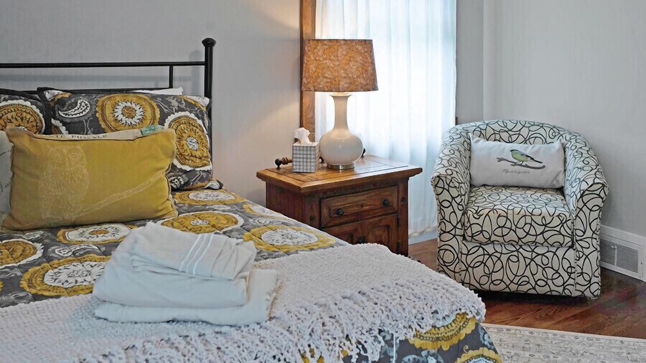 Photo of Bedroom in King