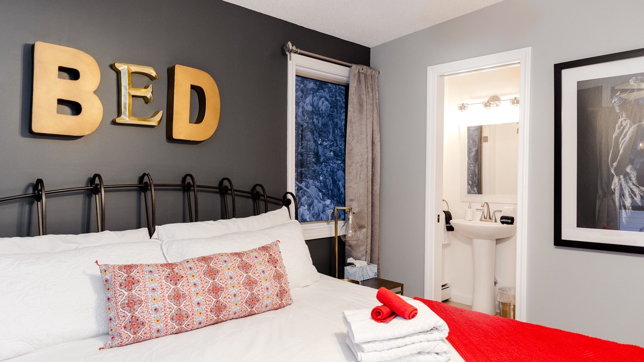 Photo of Bedroom in Eidelweiss Village