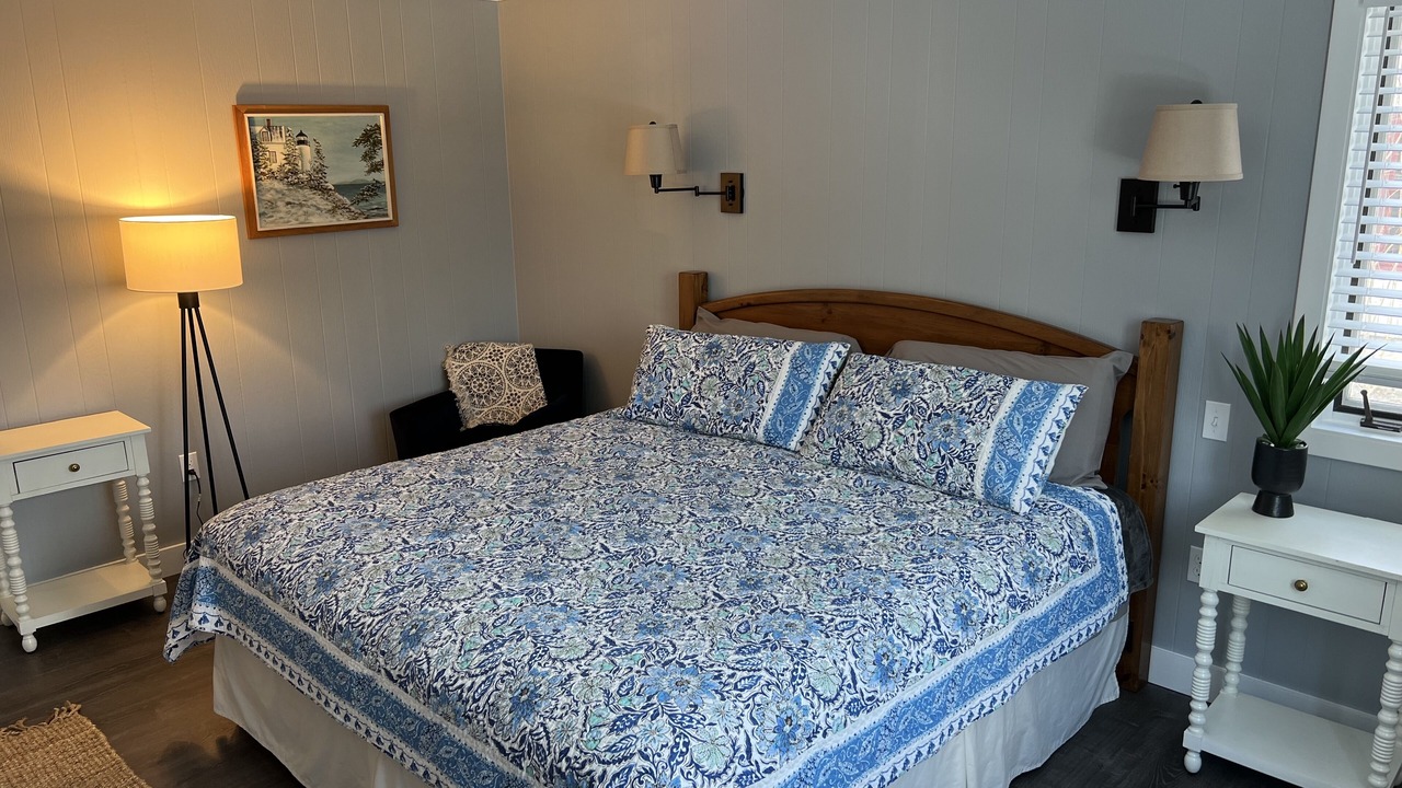 Photo of Bedroom in Seal Cove