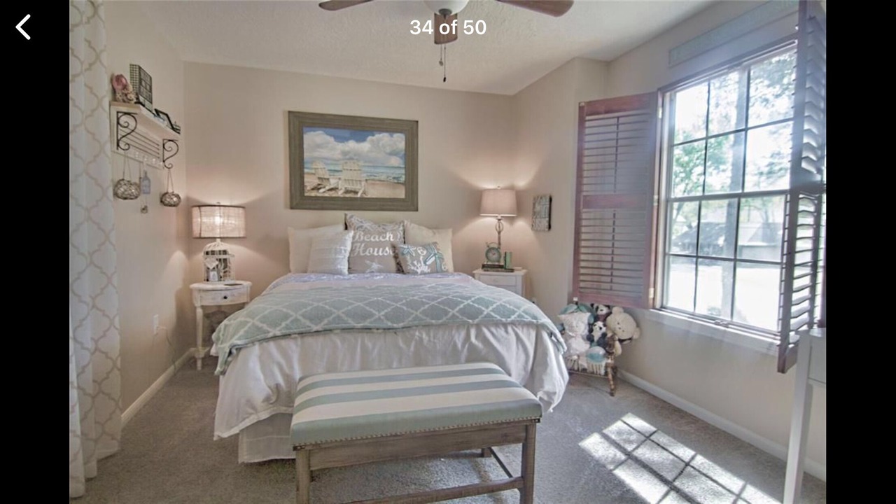 Photo of Bedroom in Memorial Northwest