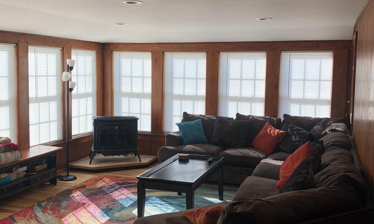 Photo of Livingroom in Winnisquam