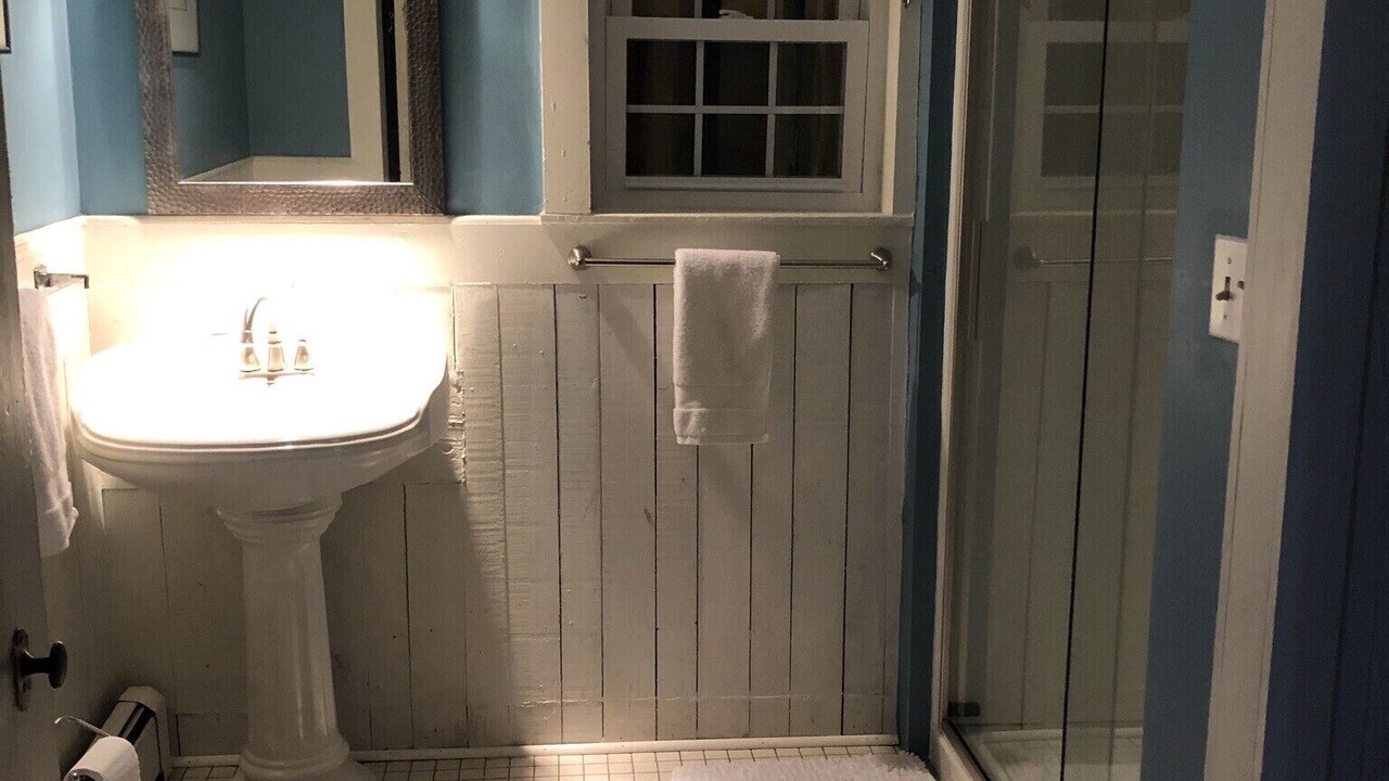 Photo of Bathroom in Cooperstown