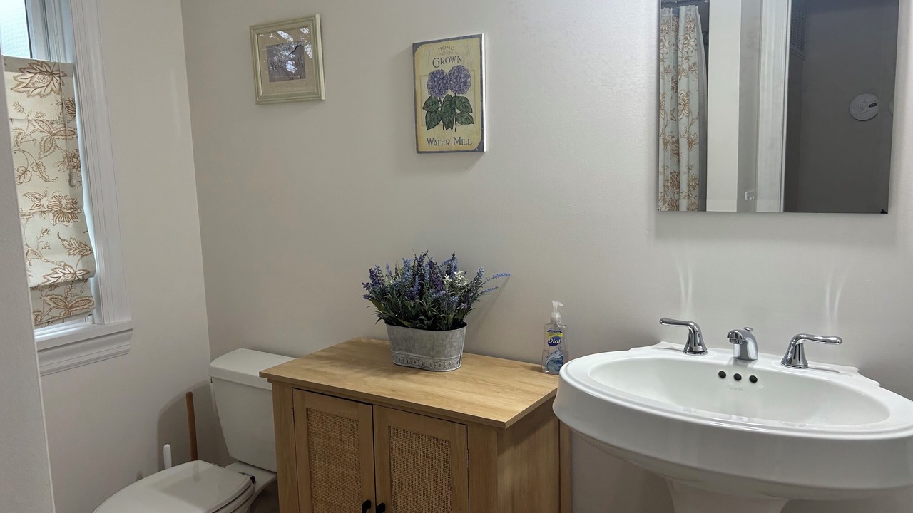 Photo of Bathroom in Water Mill