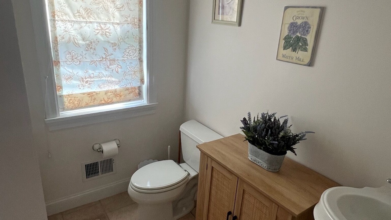 Photo of Bathroom in Water Mill