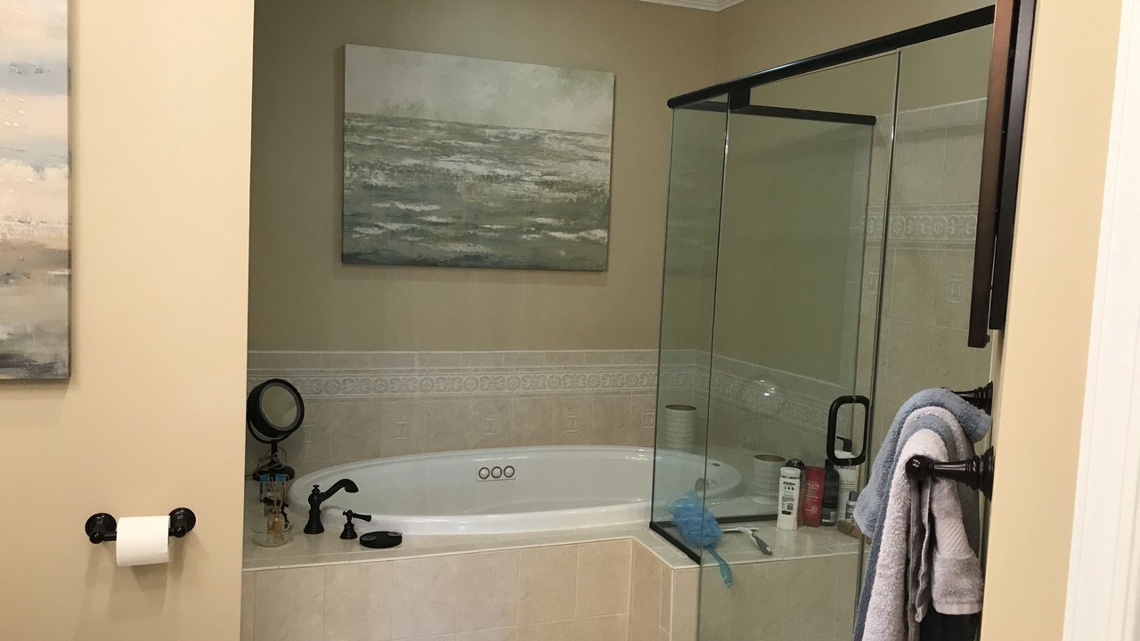 Photo of Bathroom in Sunset Island