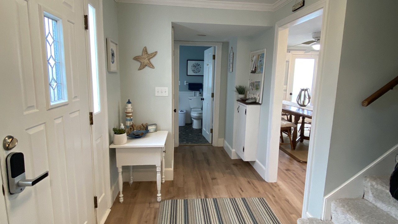 Photo of Bedroom in Minot