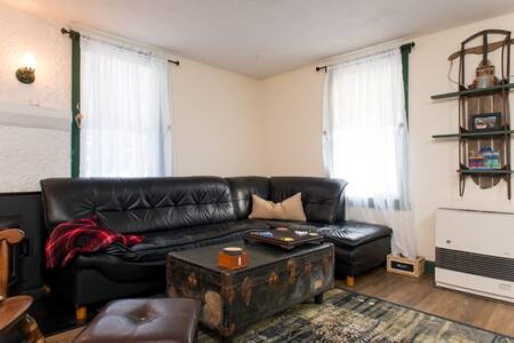 Photo of Livingroom in Franklin