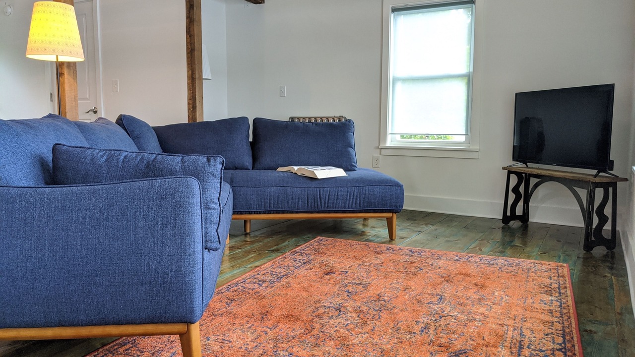 Photo of Livingroom in Dauphin