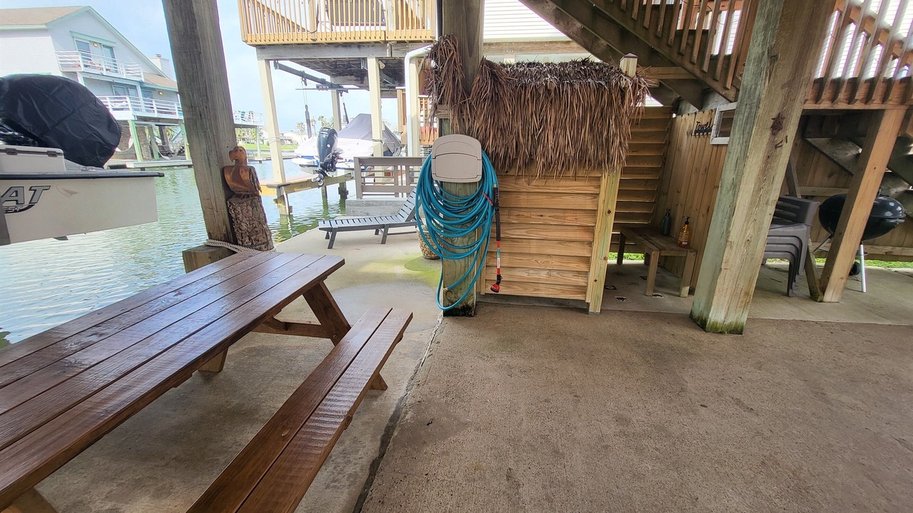 Photo of Outdoor in Jamaica Beach