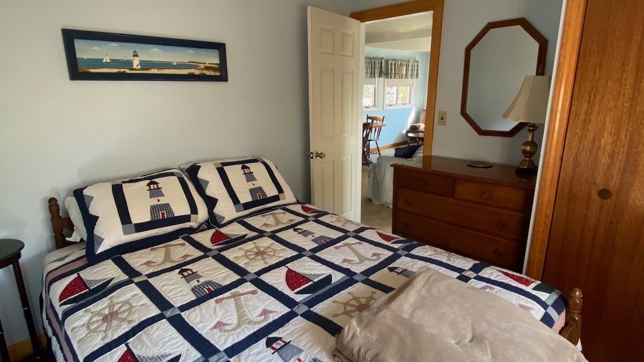Photo of Bedroom in York Beach