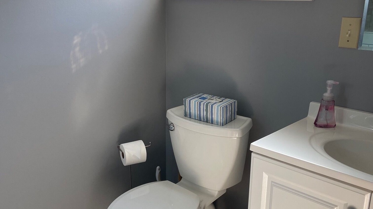 Photo of Bathroom in York Beach