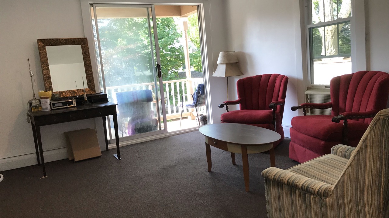 Photo of Livingroom in Chautauqua