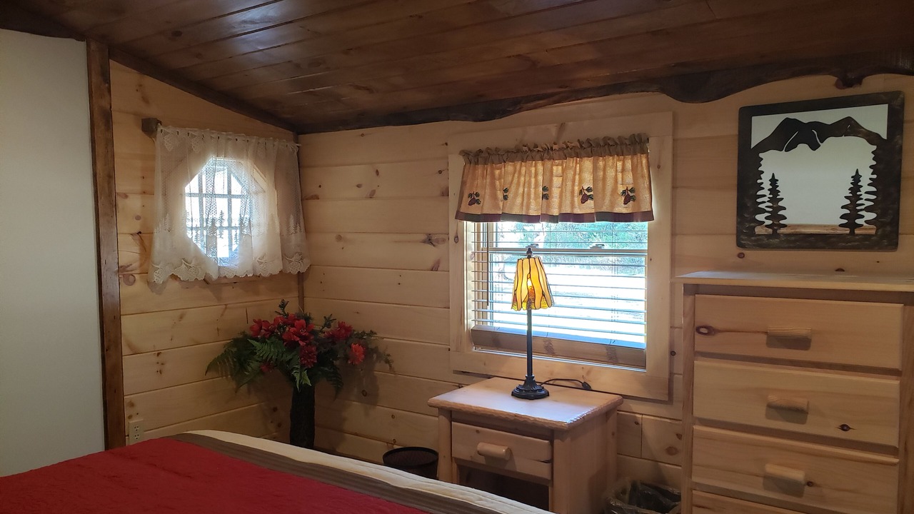 Photo of Bedroom in Warrensburg