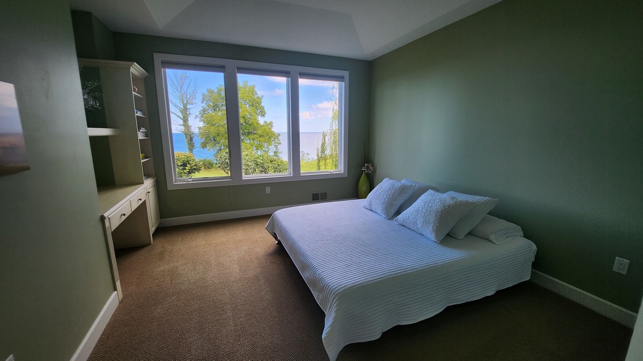 Photo of Bedroom in Webster Crossing