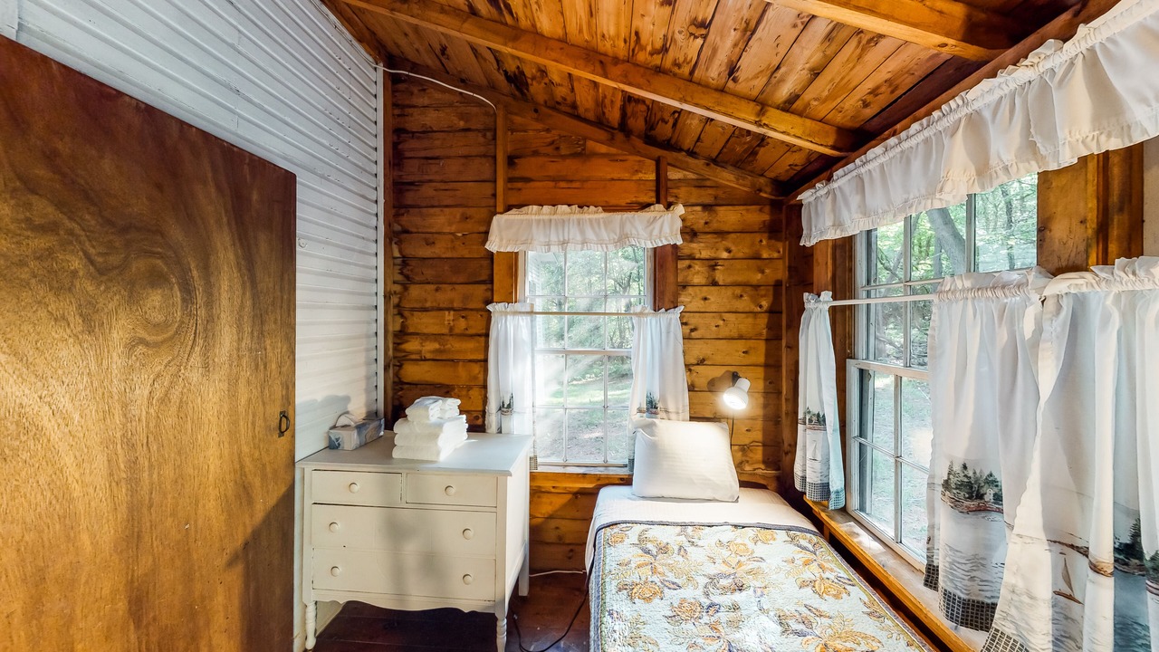 Photo of Bedroom in Charlotte