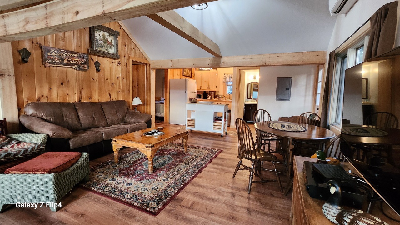 Photo of Livingroom in Lyman
