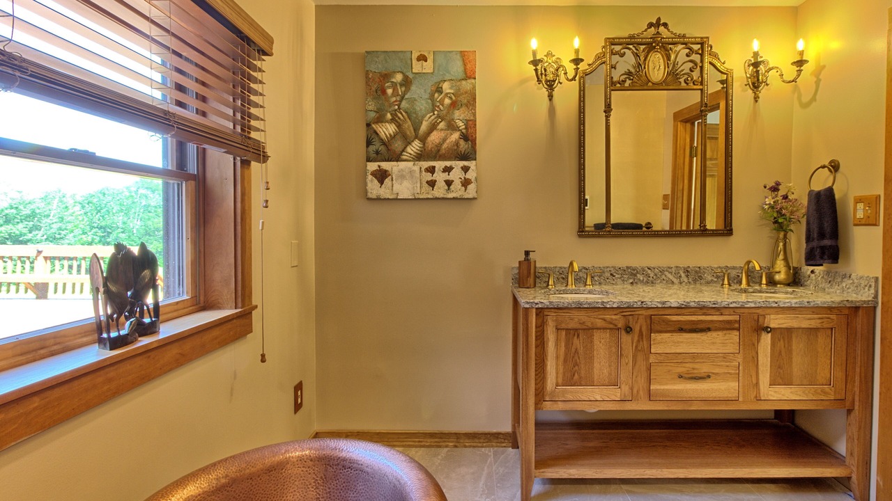 Photo of Bathroom in Londonderry