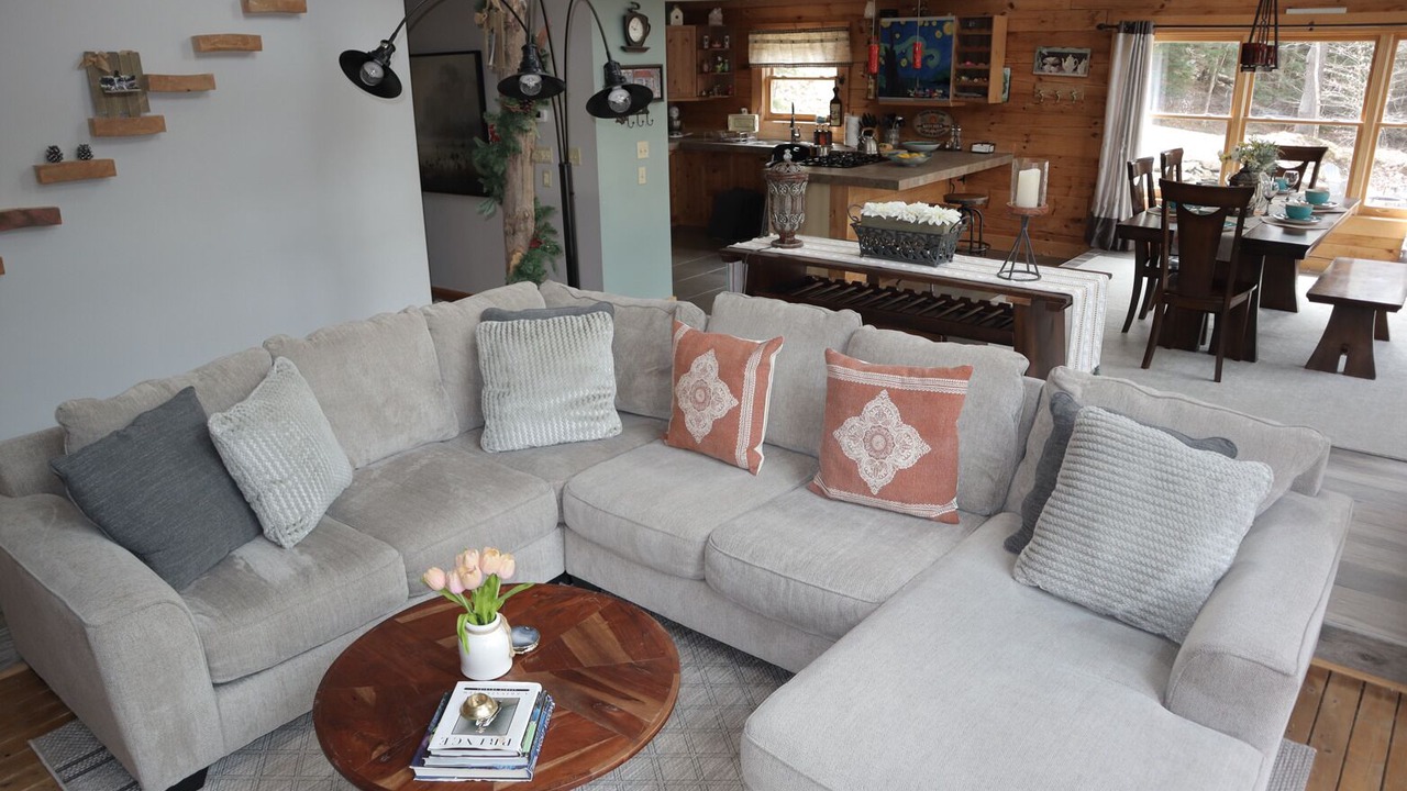 Photo of Bedroom in Roscoe