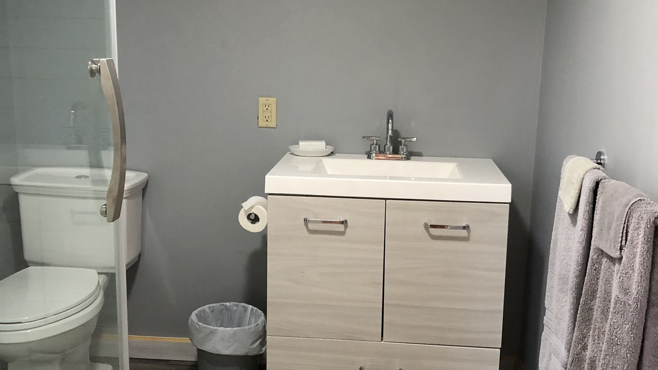 Photo of Bathroom in Colebrook