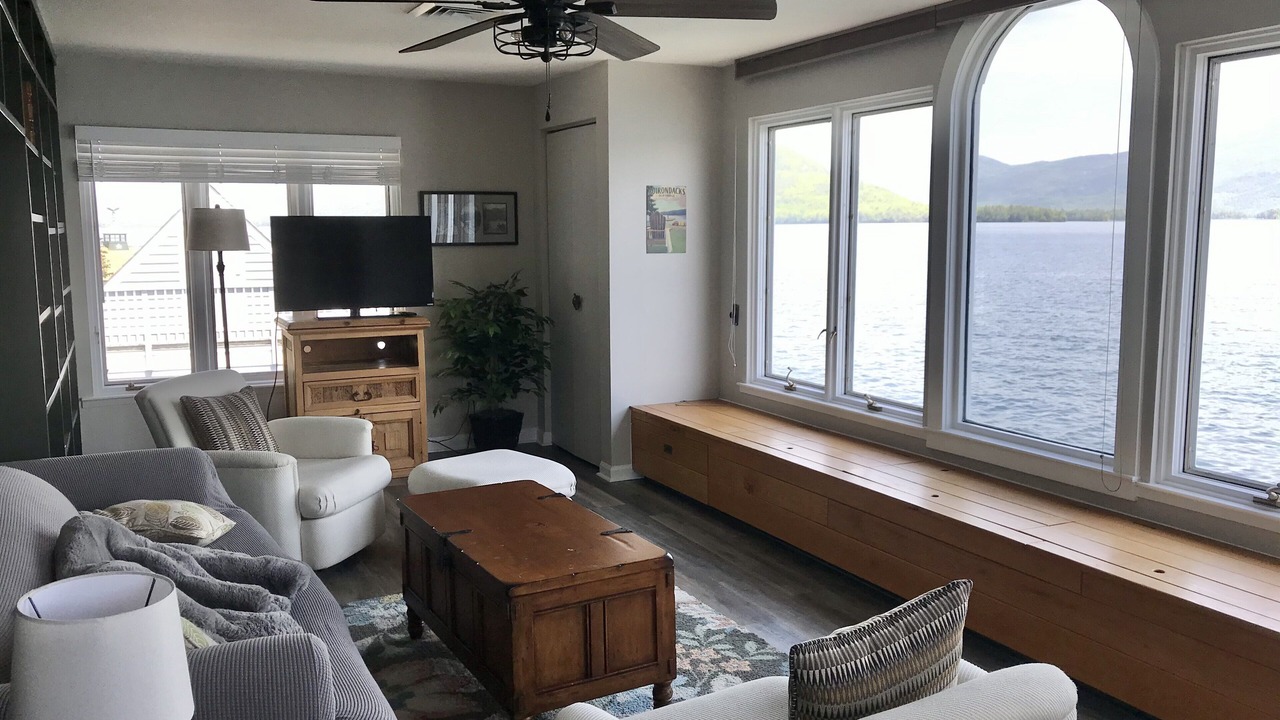 Photo of Livingroom in Bolton Landing