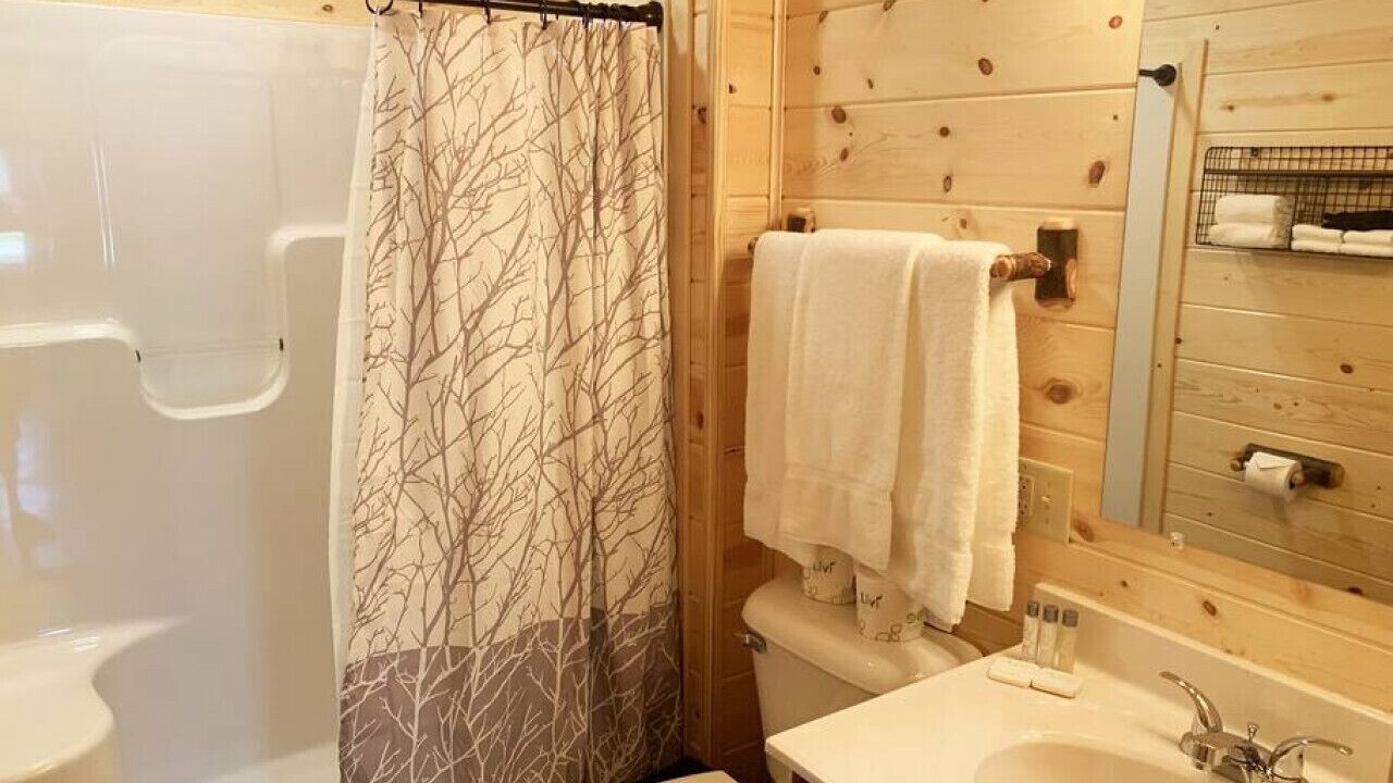 Photo of Bathroom in Millersburg