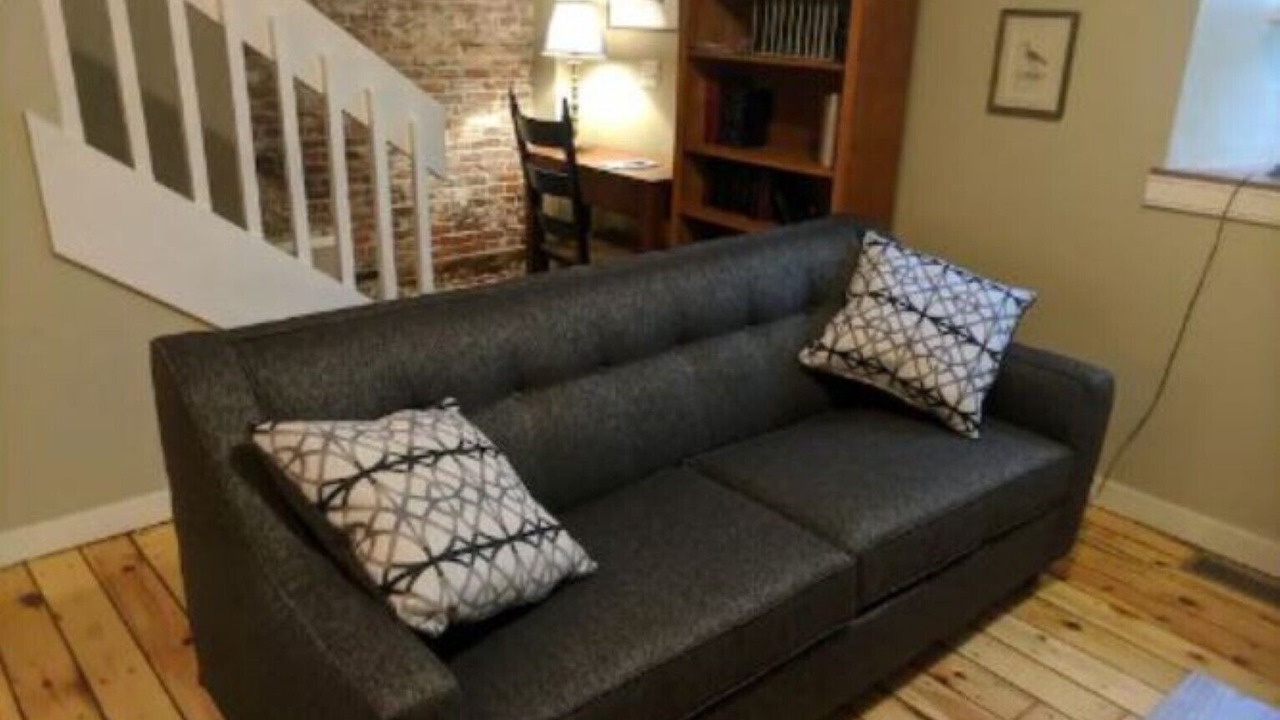 Photo of Livingroom in Newburyport