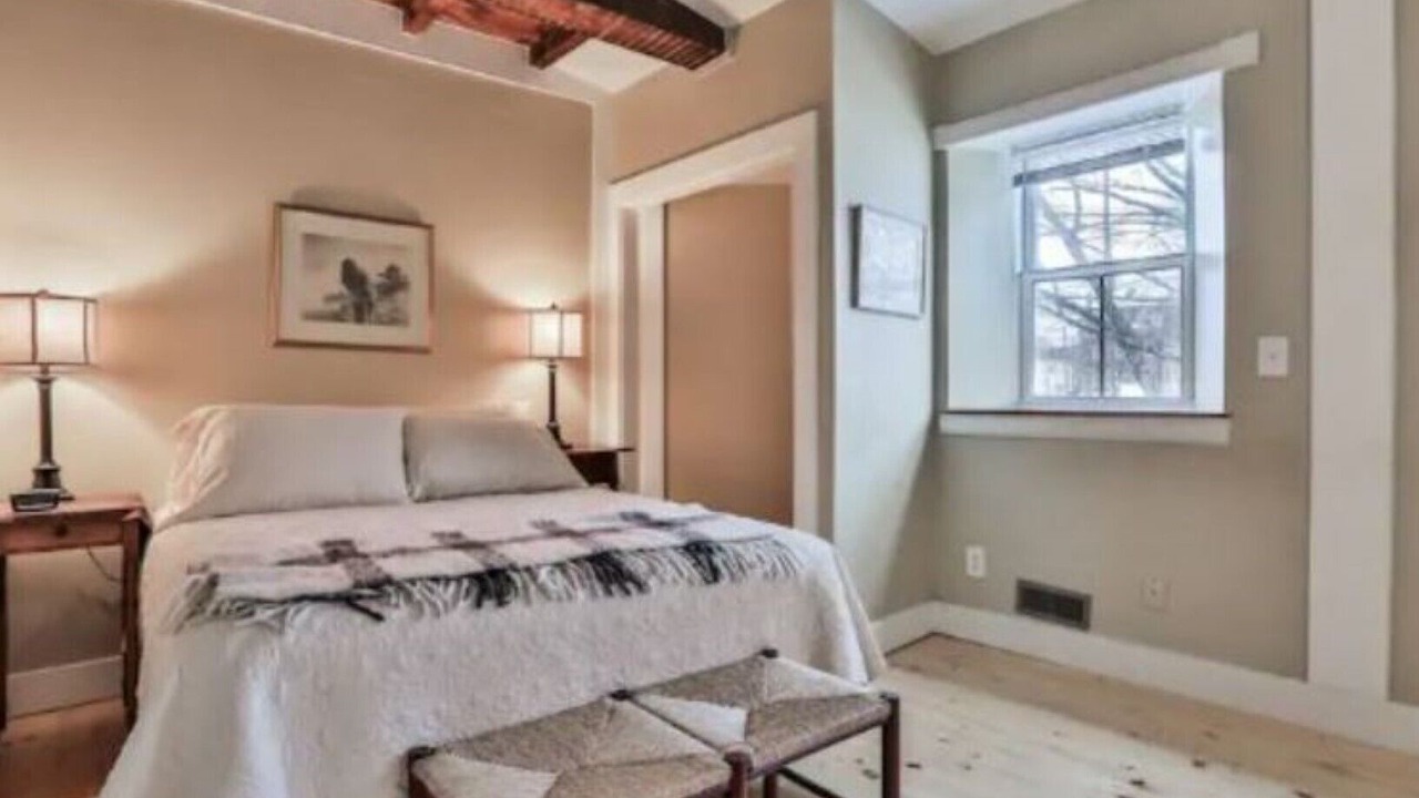 Photo of Bedroom in Newburyport