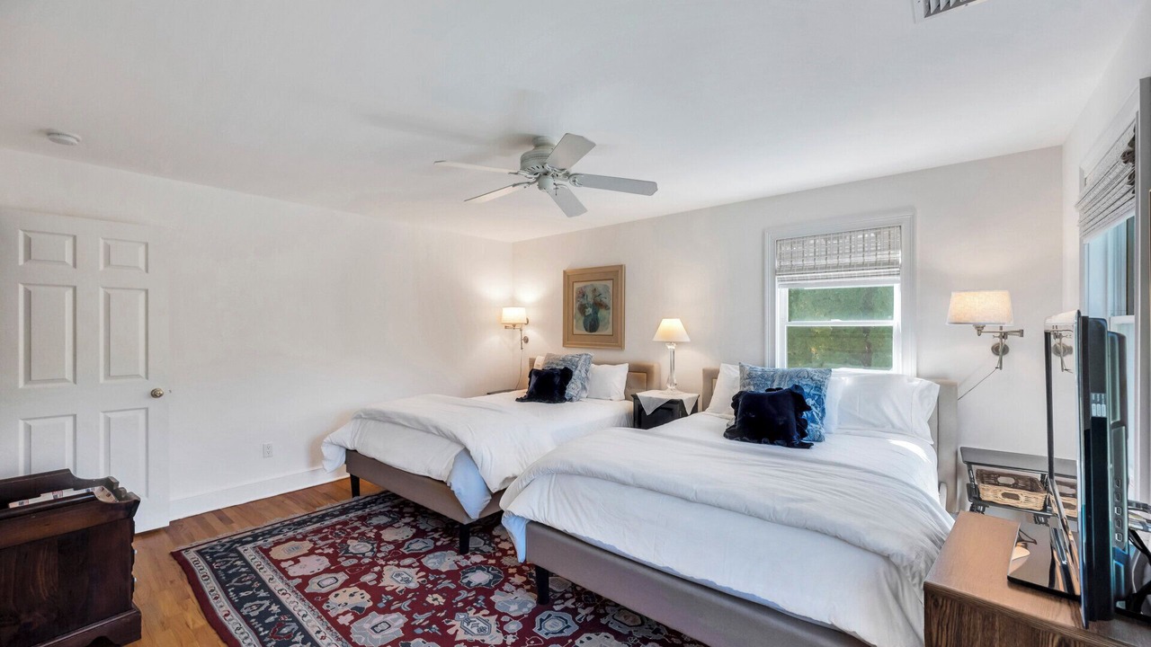 Photo of Bedroom in Village of Southampton