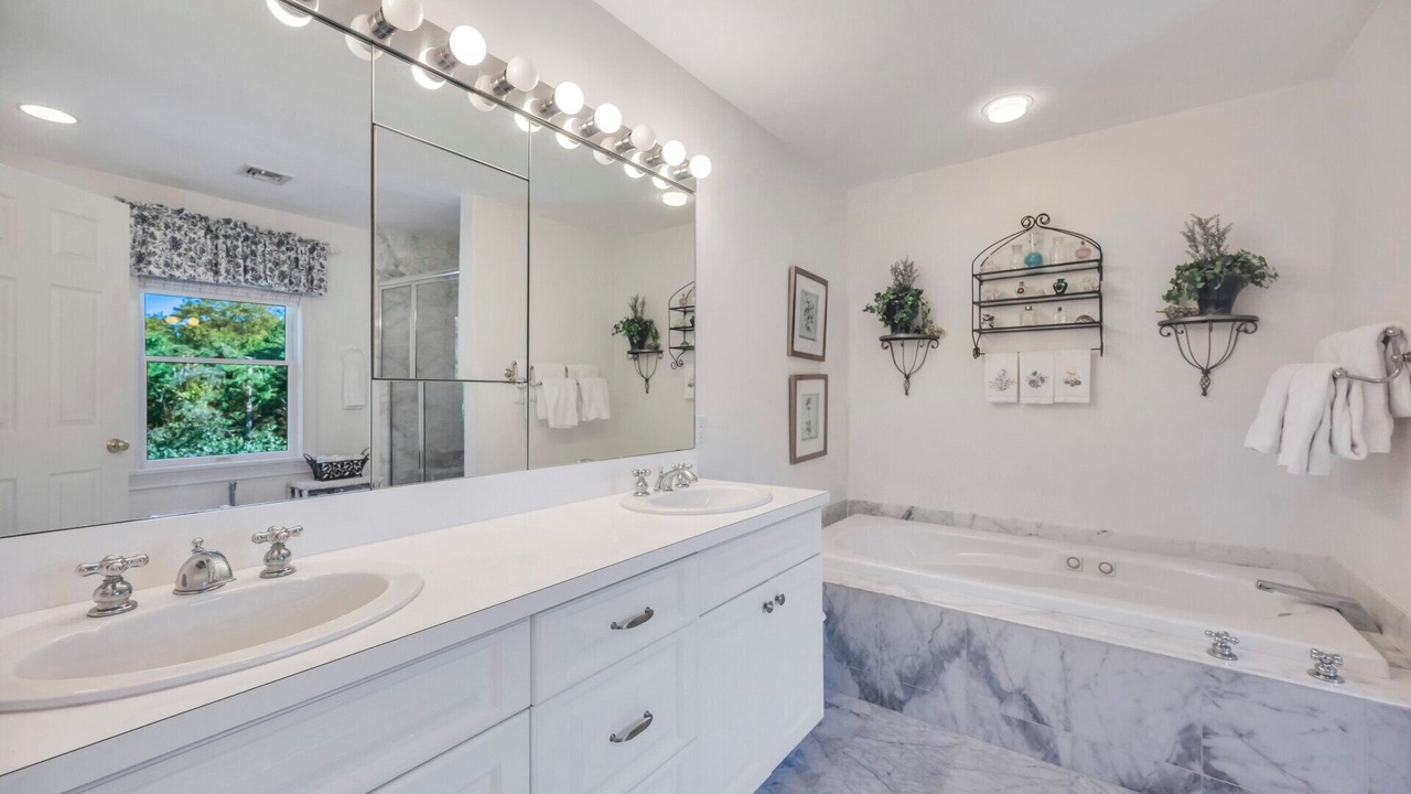 Photo of Bathroom in Village of Southampton