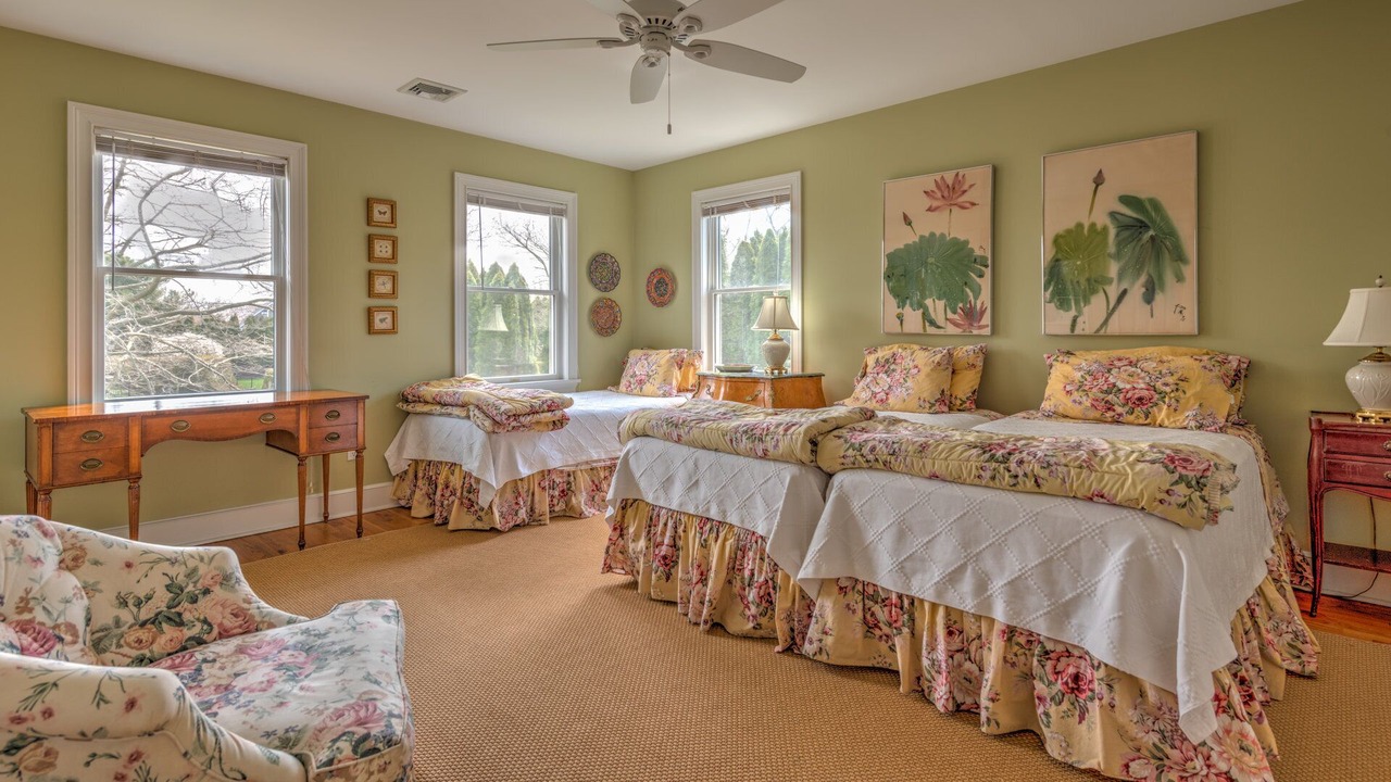 Photo of Bedroom in Village of Southampton