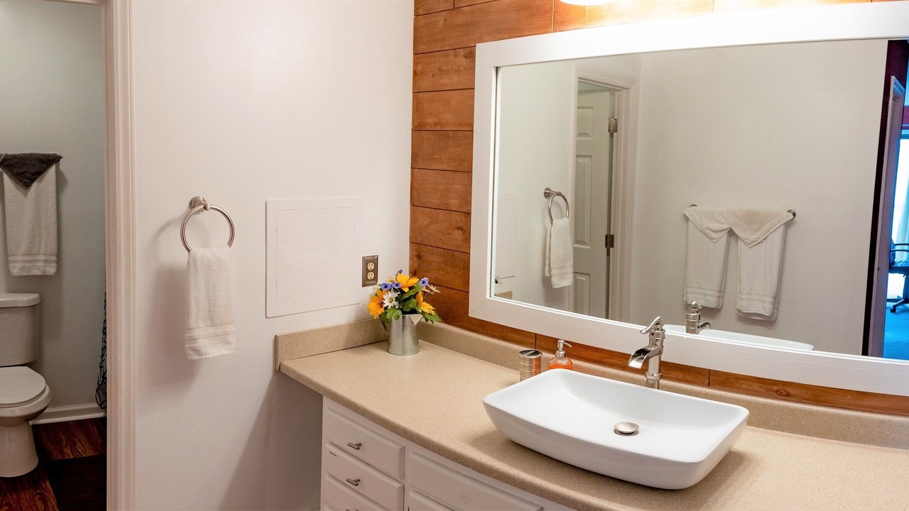Photo of Bathroom in Massanutten
