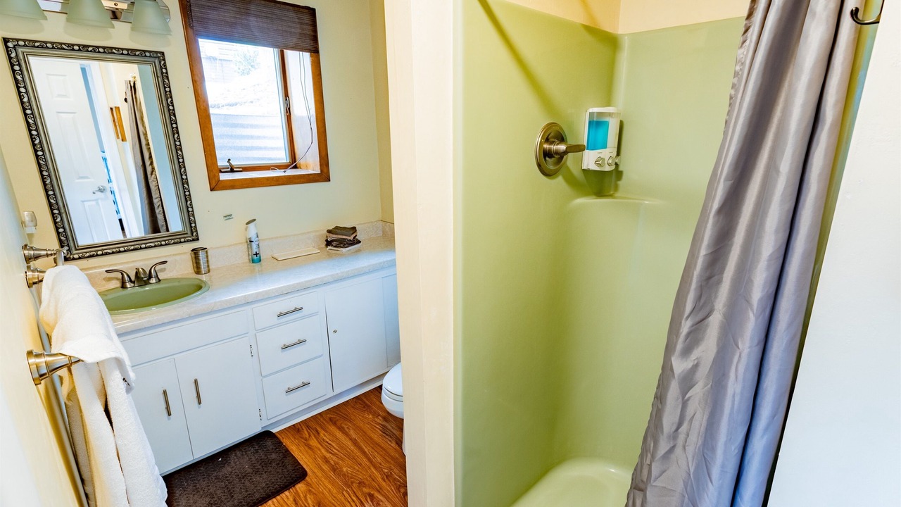 Photo of Bathroom in Massanutten