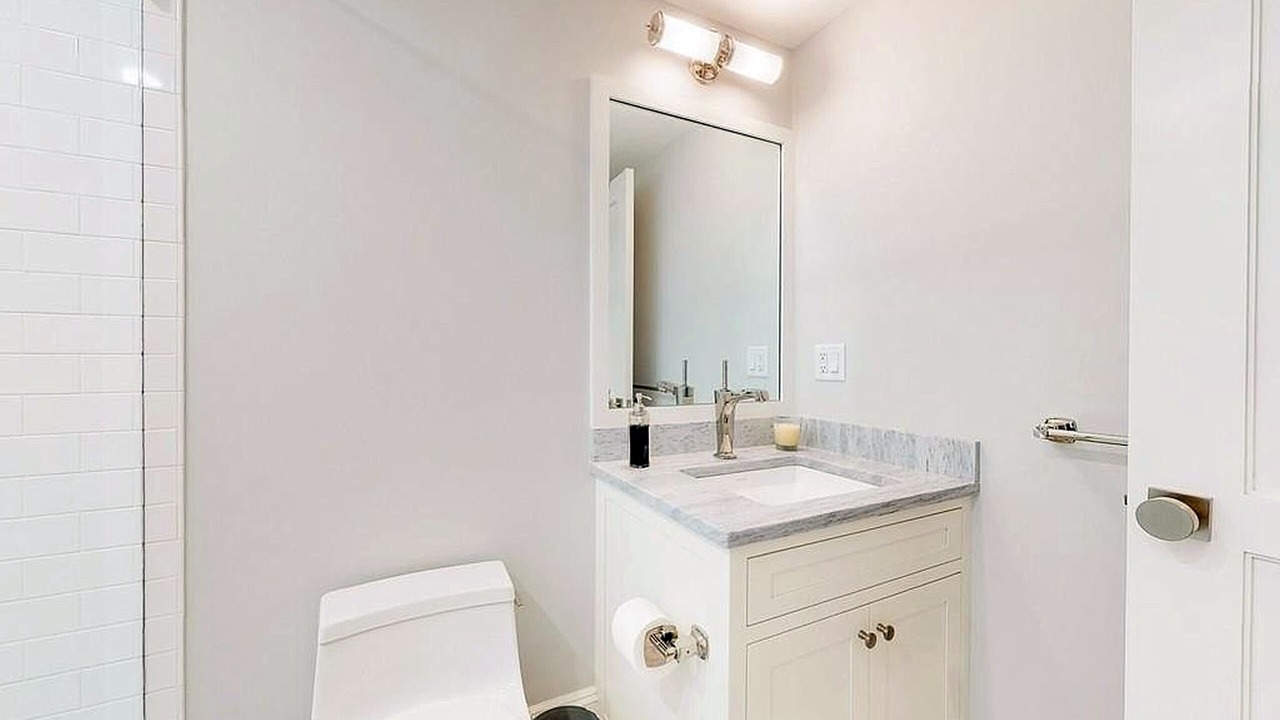Photo of Bathroom in Prudential - St. Botolph