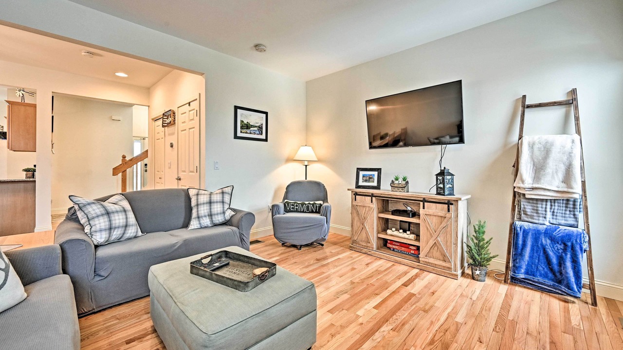 Photo of Livingroom in West Hartford