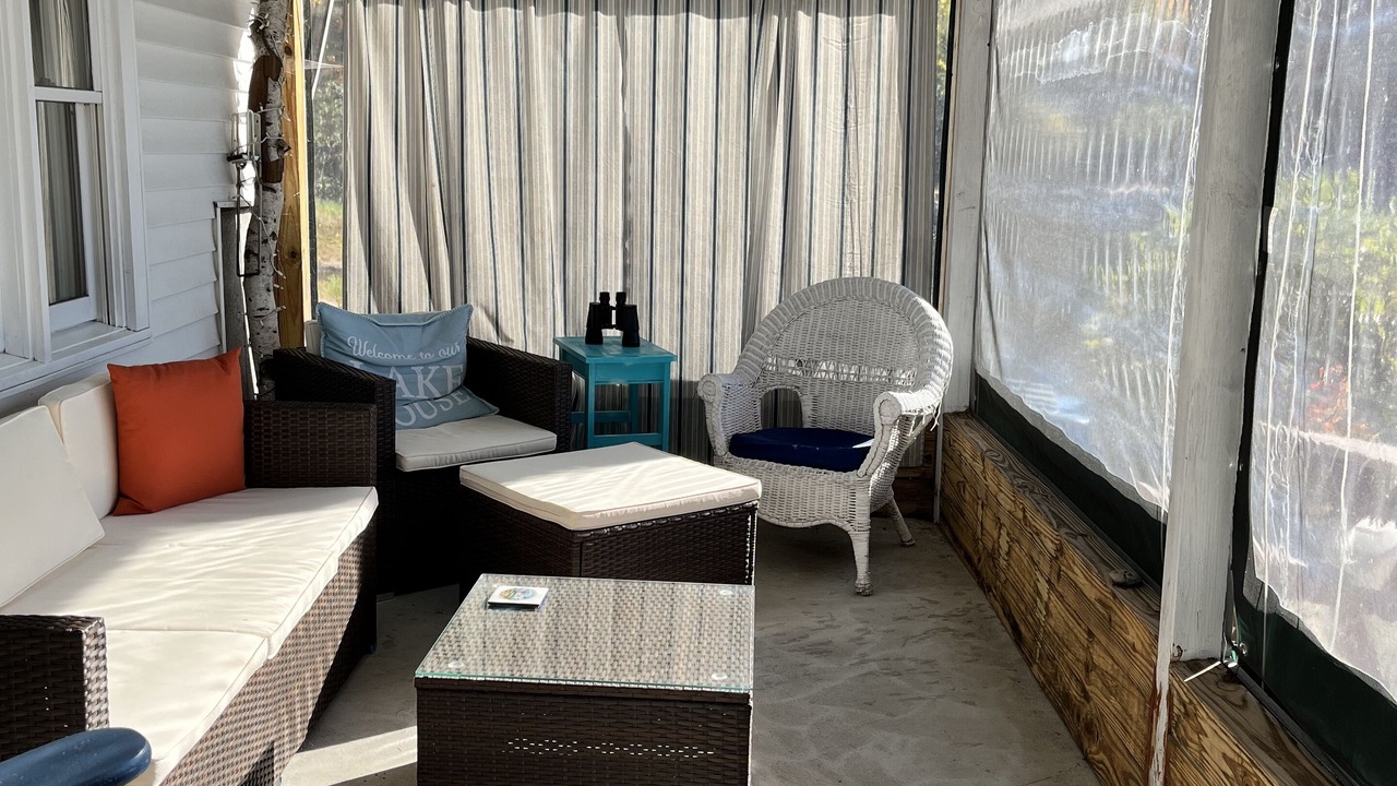 Photo of Livingroom in The Bays