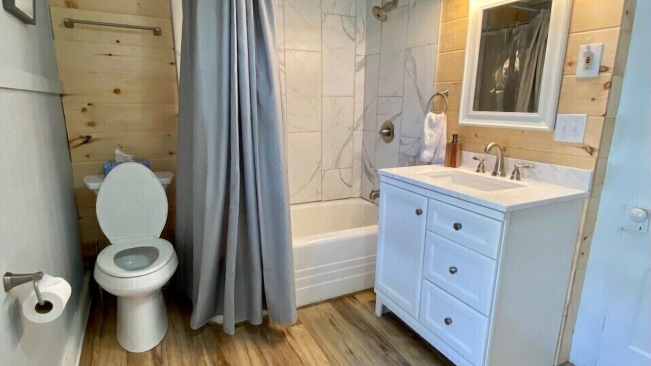 Photo of Bathroom in Lake George