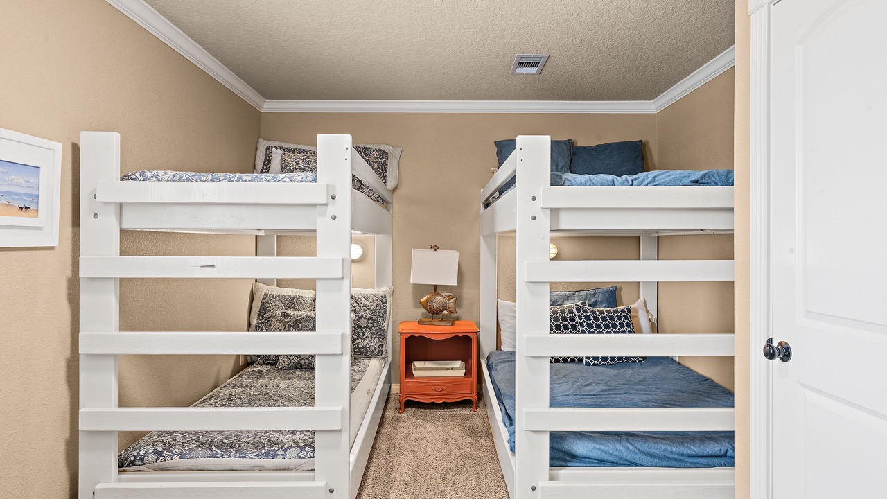 Photo of Bedroom in Surfside Beach
