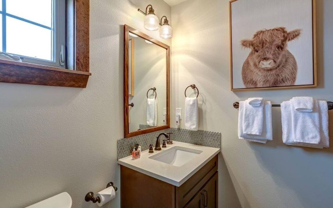 Photo of Bathroom in Cle Elum