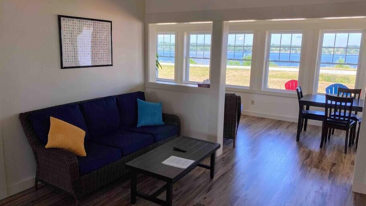 Photo of Livingroom in Alburg