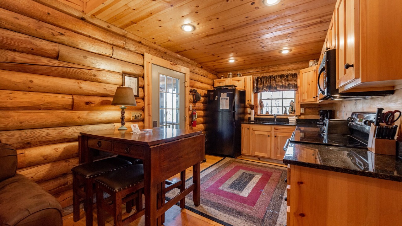 Photo of Kitchen in Thayerville