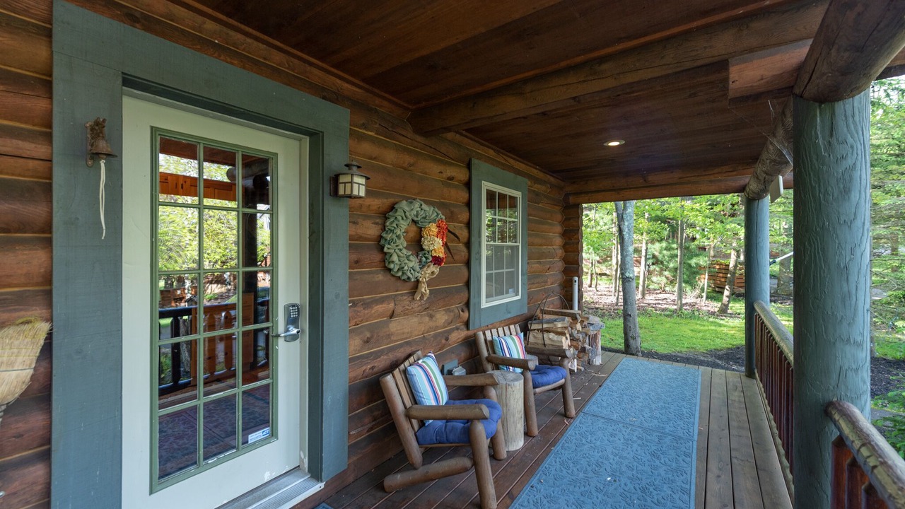 Photo of Patio Balcony in Thayerville