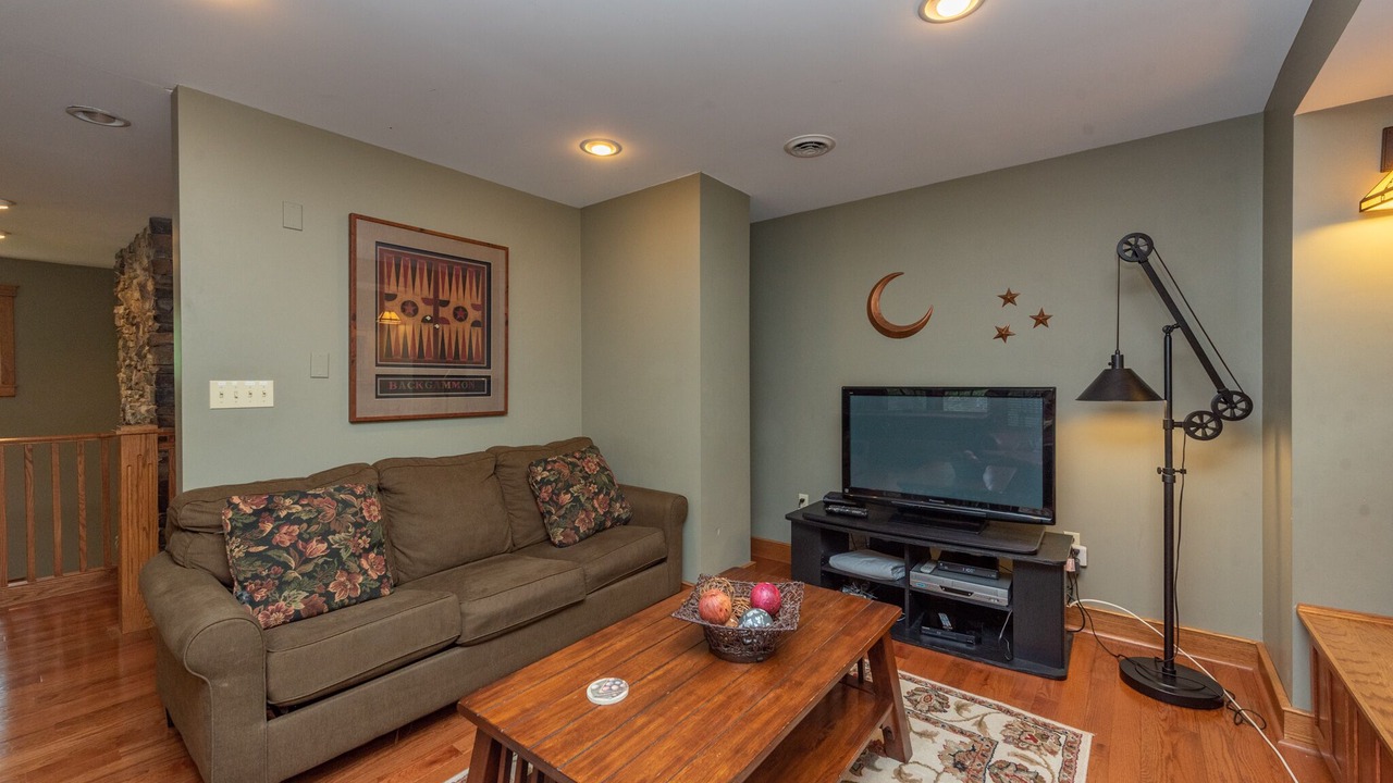 Photo of Livingroom in Thayerville