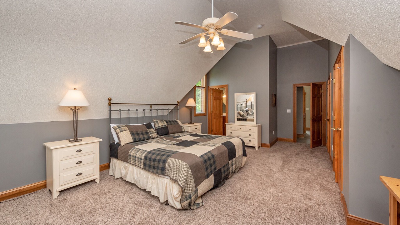 Photo of Bedroom in McHenry