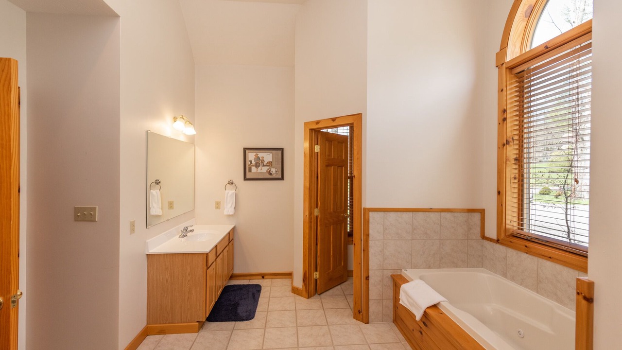 Photo of Bathroom in McHenry
