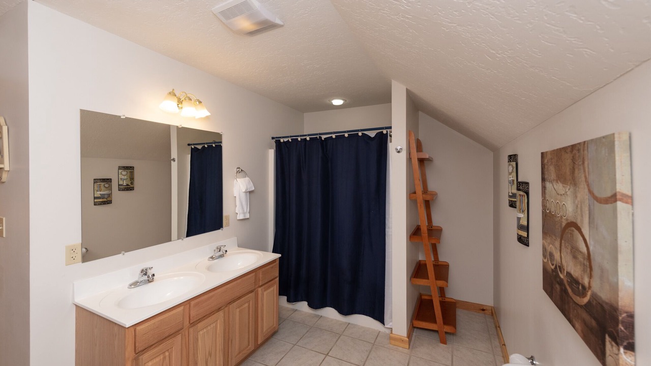 Photo of Bathroom in McHenry