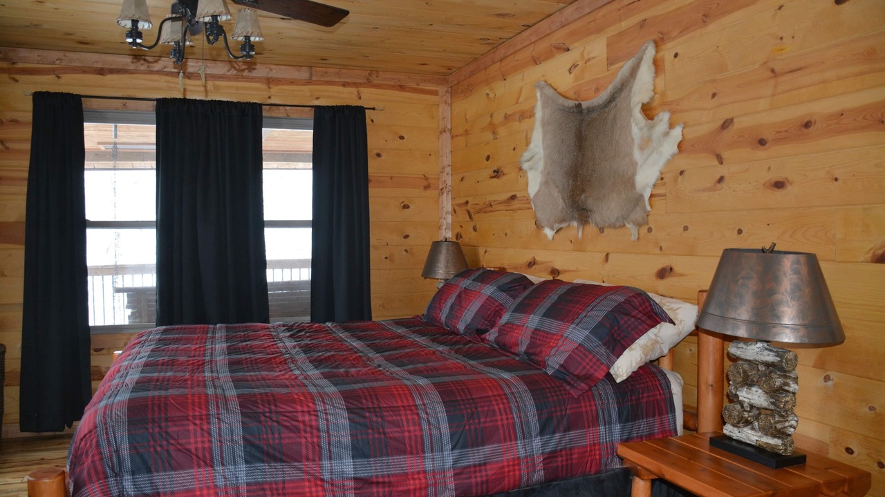 Photo of Bedroom in Catlettsburg