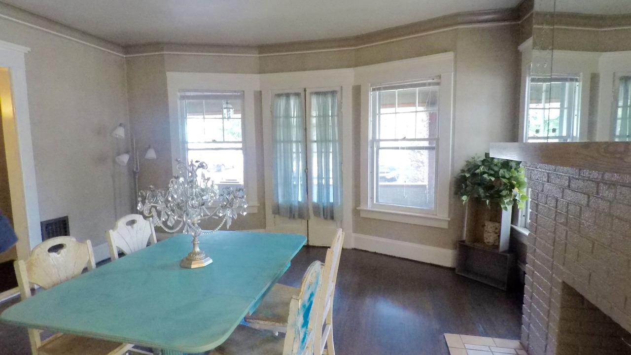 Photo of Bedroom in Lakeview