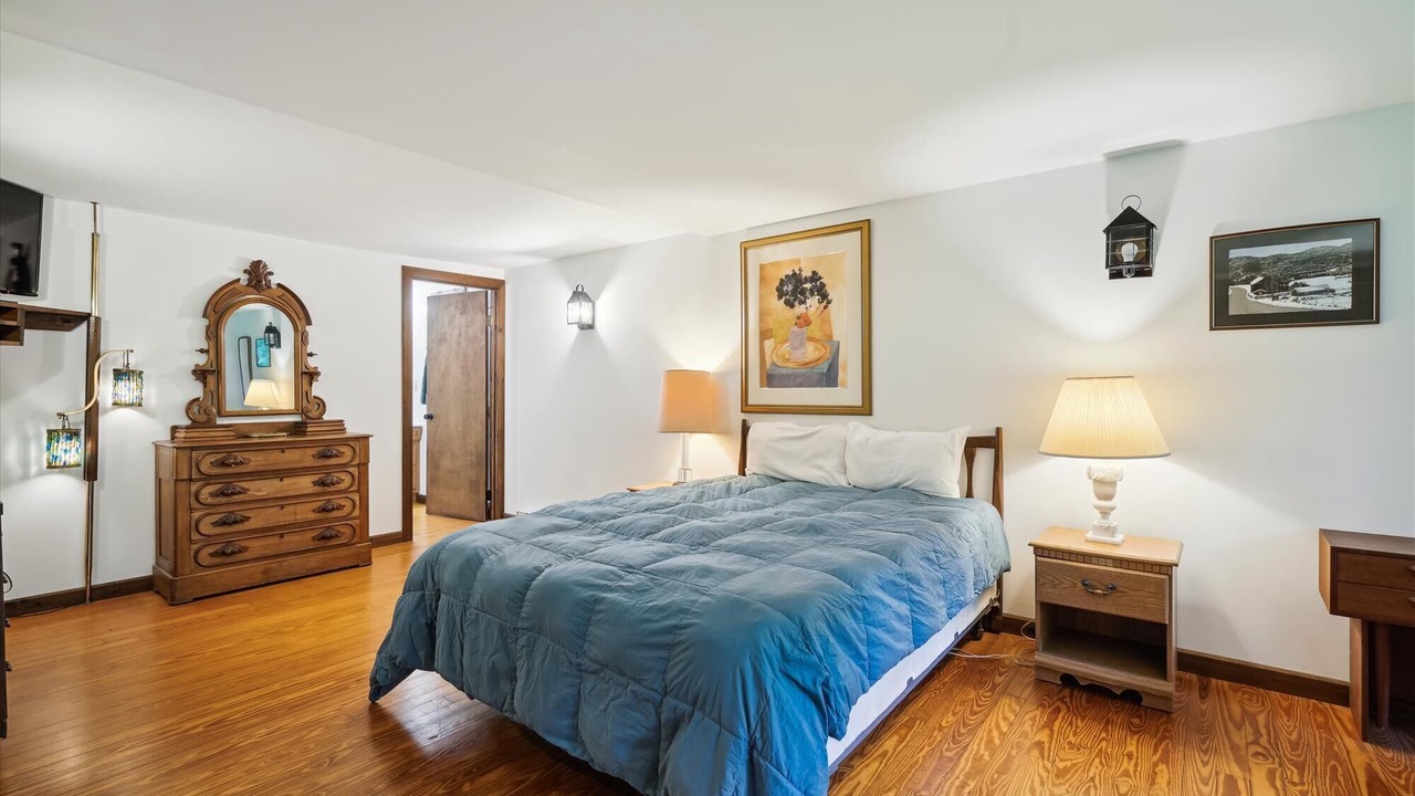 Photo of Bedroom in Pittsfield